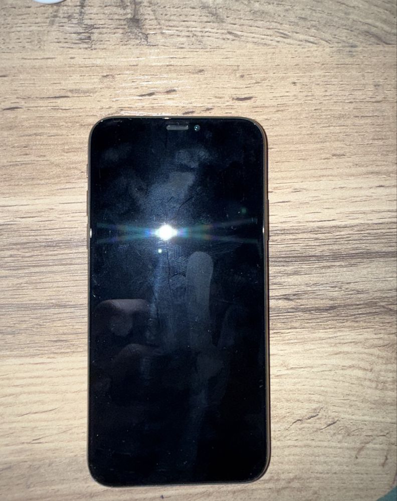Продам iphone xs