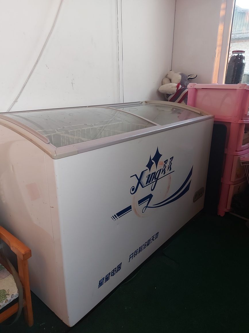 Продам ветринный морозильный ларь Китай