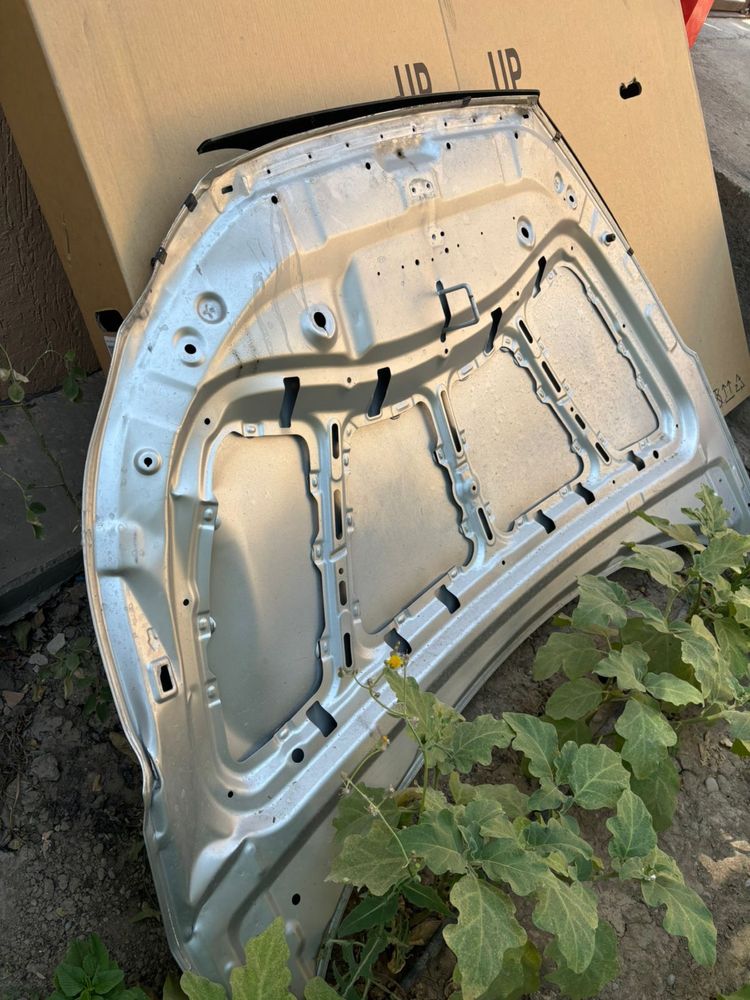 Hyundai Tucson туксон капот оригинал