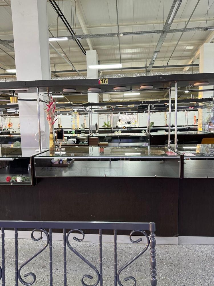 Продам место в золотом ряду