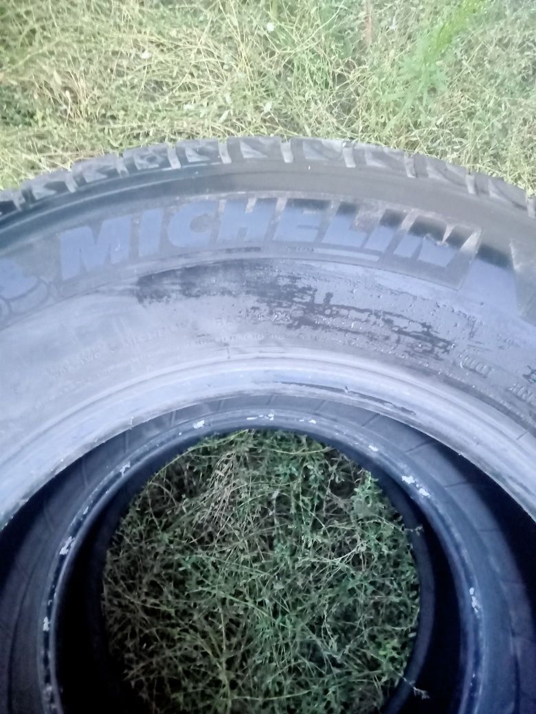 Продам зимнюю резину