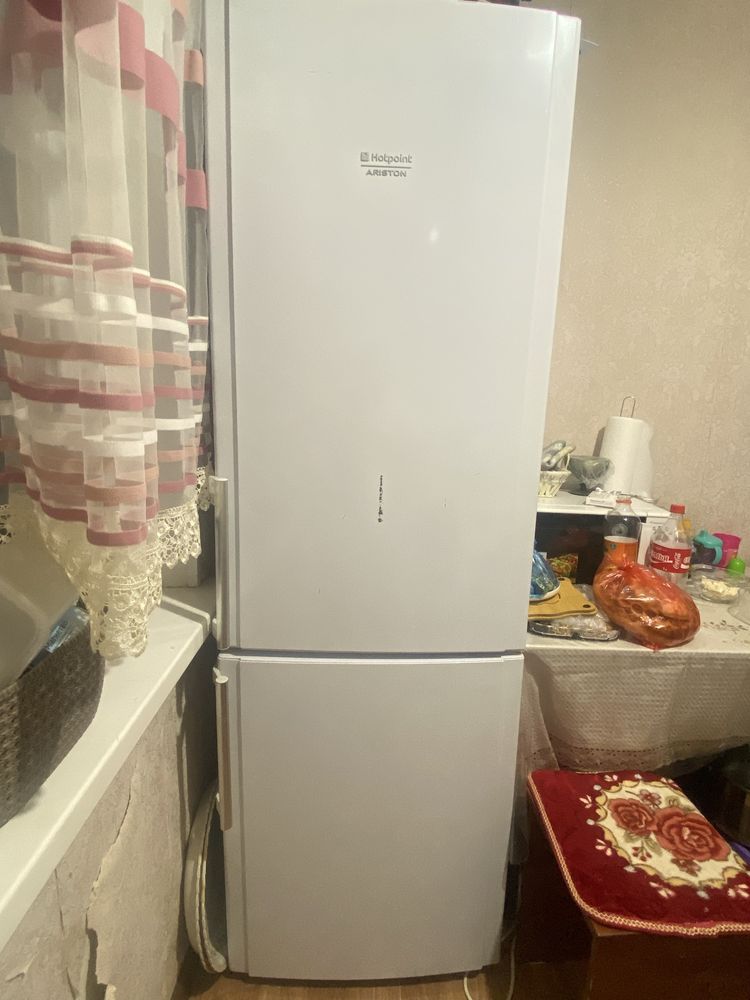 Продаётся холодильник