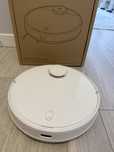 Продаю робот-пылесос MI Robot Vacuum Mop P