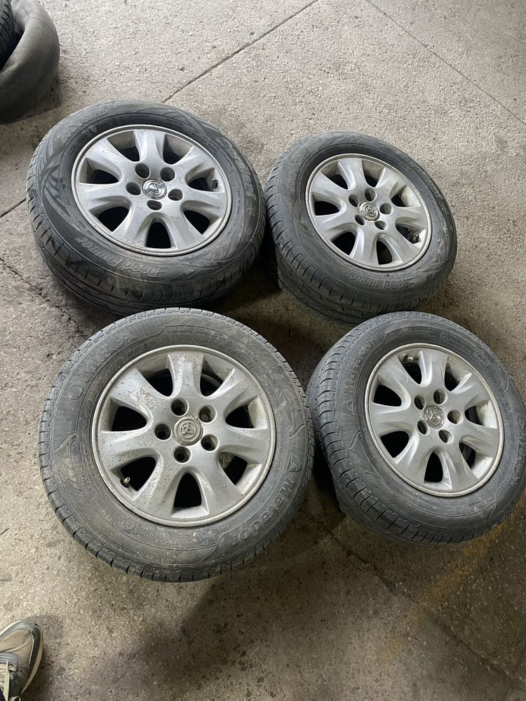 206/65r15 с дисками комплект 5/114.3