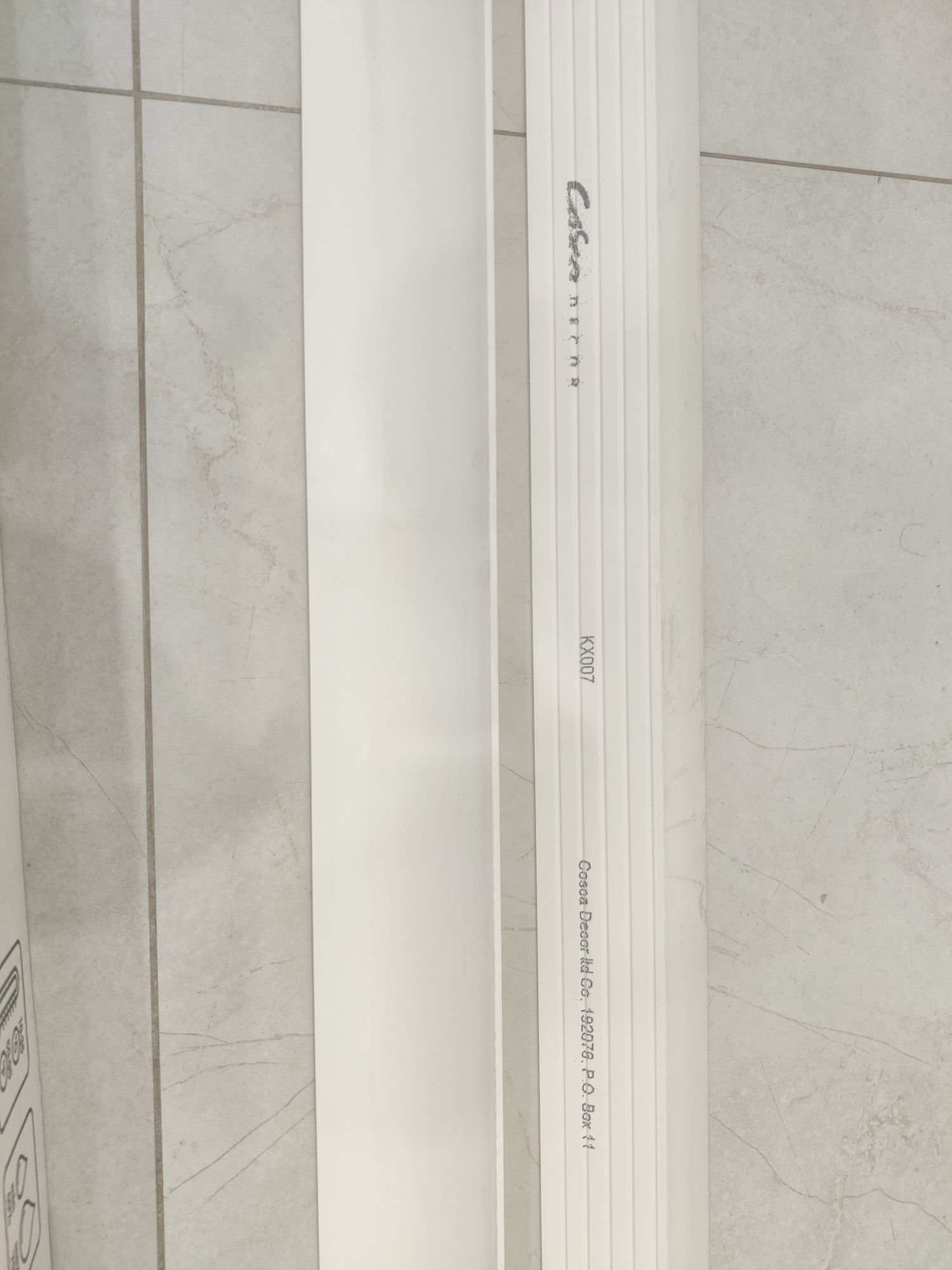 Cosca галтели KX007 и плинтусы PX008