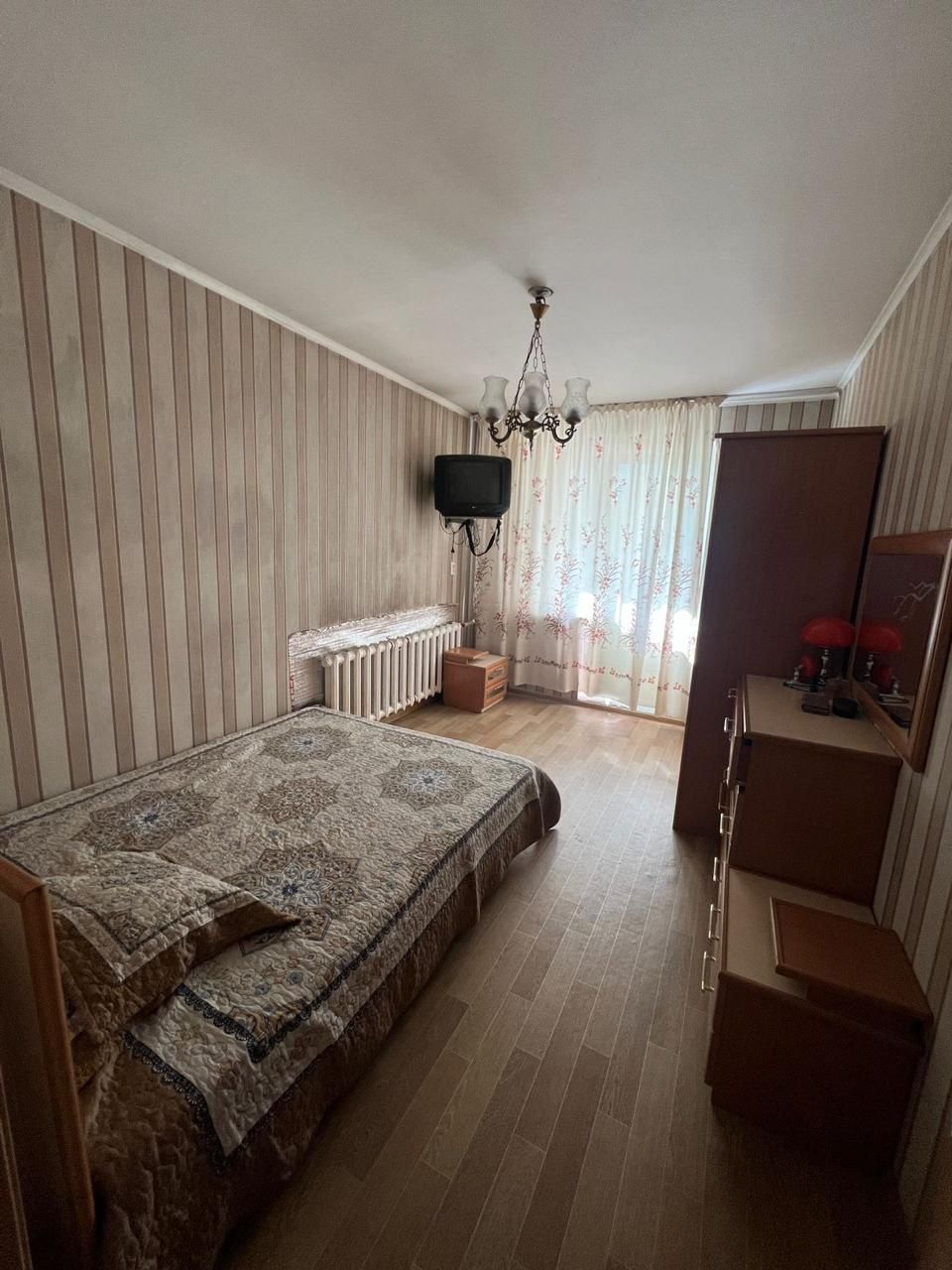 Продам 5 комнатную квартиру в Семее, звоните