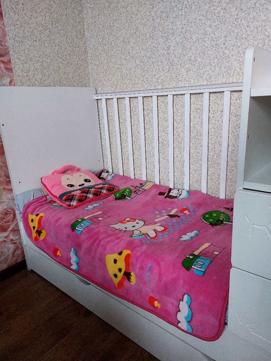 Продам детский кровать.