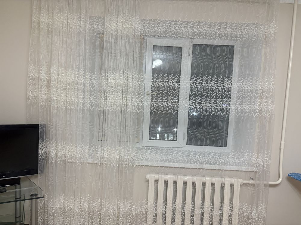 Продам тюль в зал