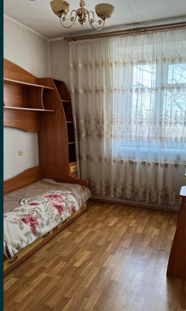 Продается 3 комнатная квартира в центре города