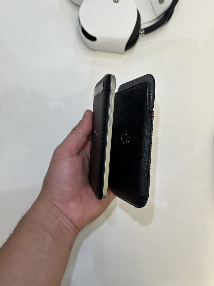 Blackberry Classic