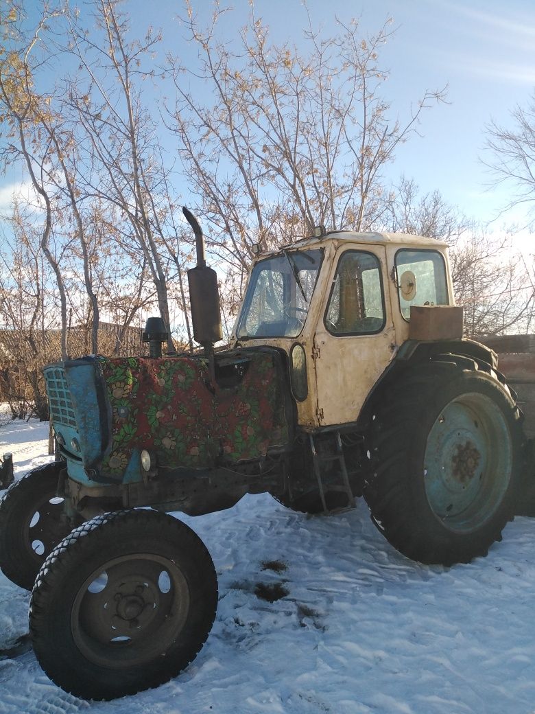 Продам трактор юмз