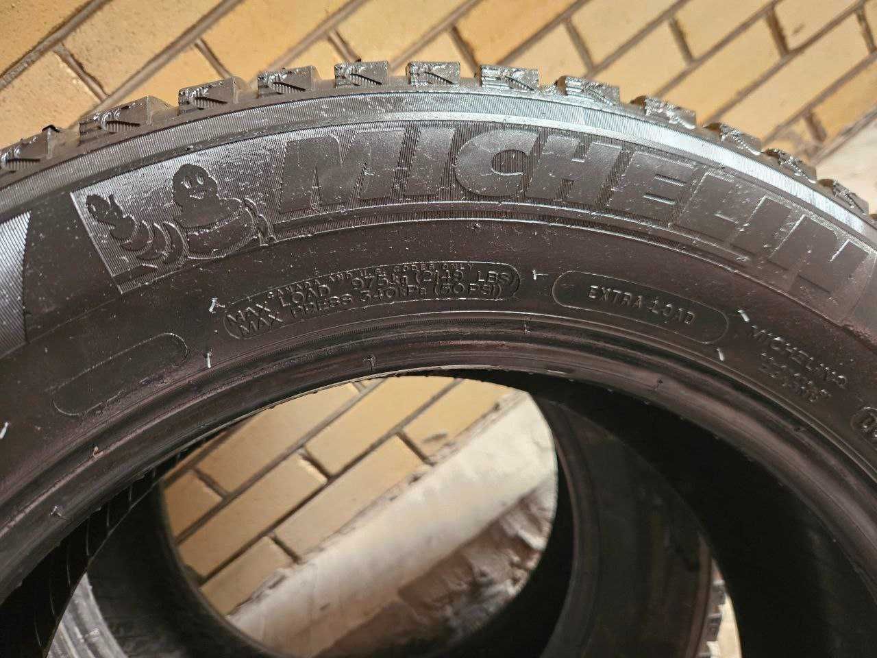 2 комплекта шин зимние Michelin 235/60/18 и летние Triangle 265/65/17