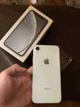 Четкий iPhone XR white