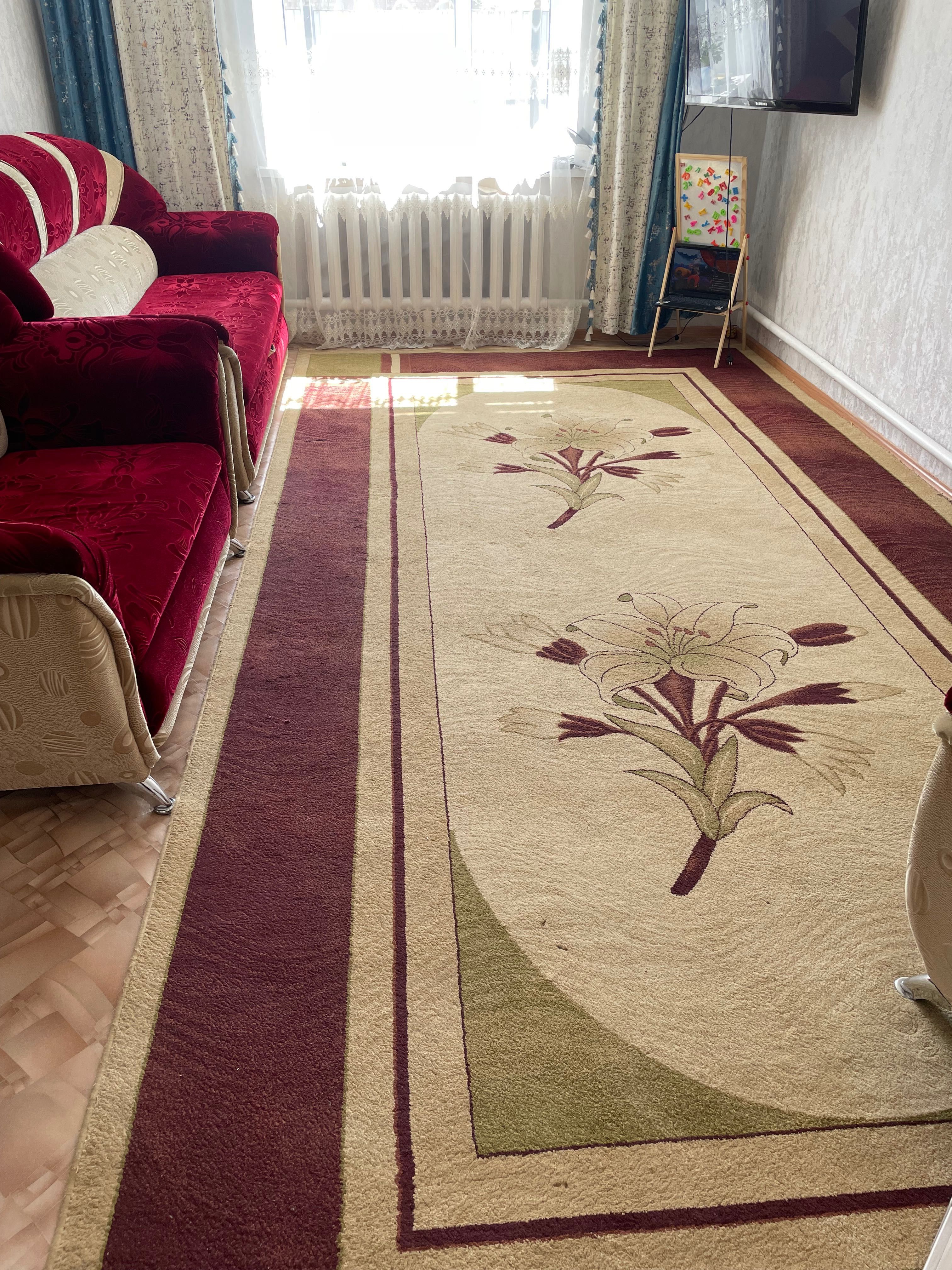 Мягкий уголок, диван, кресло, ковер, кілем 3*5