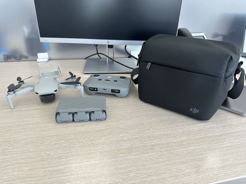 DJI Mini 2 Fly More Combo