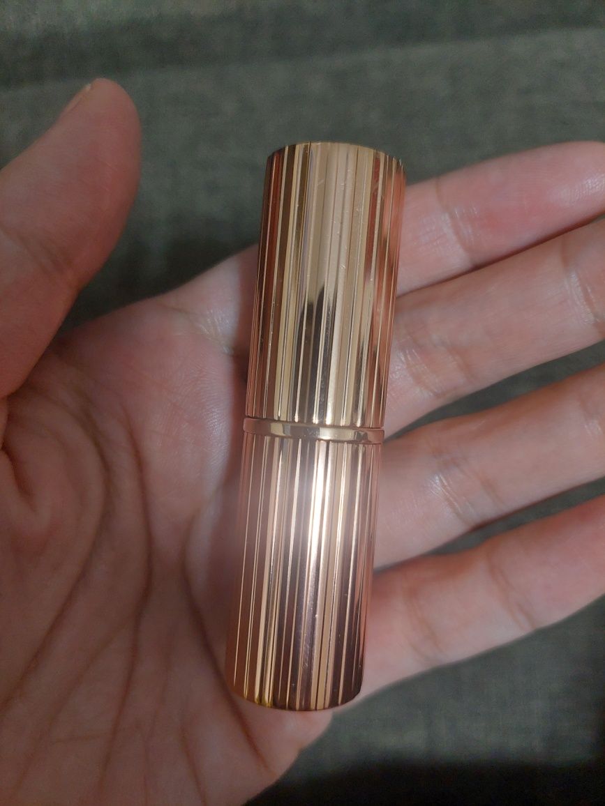 Помада Charlotte Tilbury K.I.S.S.I.N.G Pillow Talk Fair 3.5гр