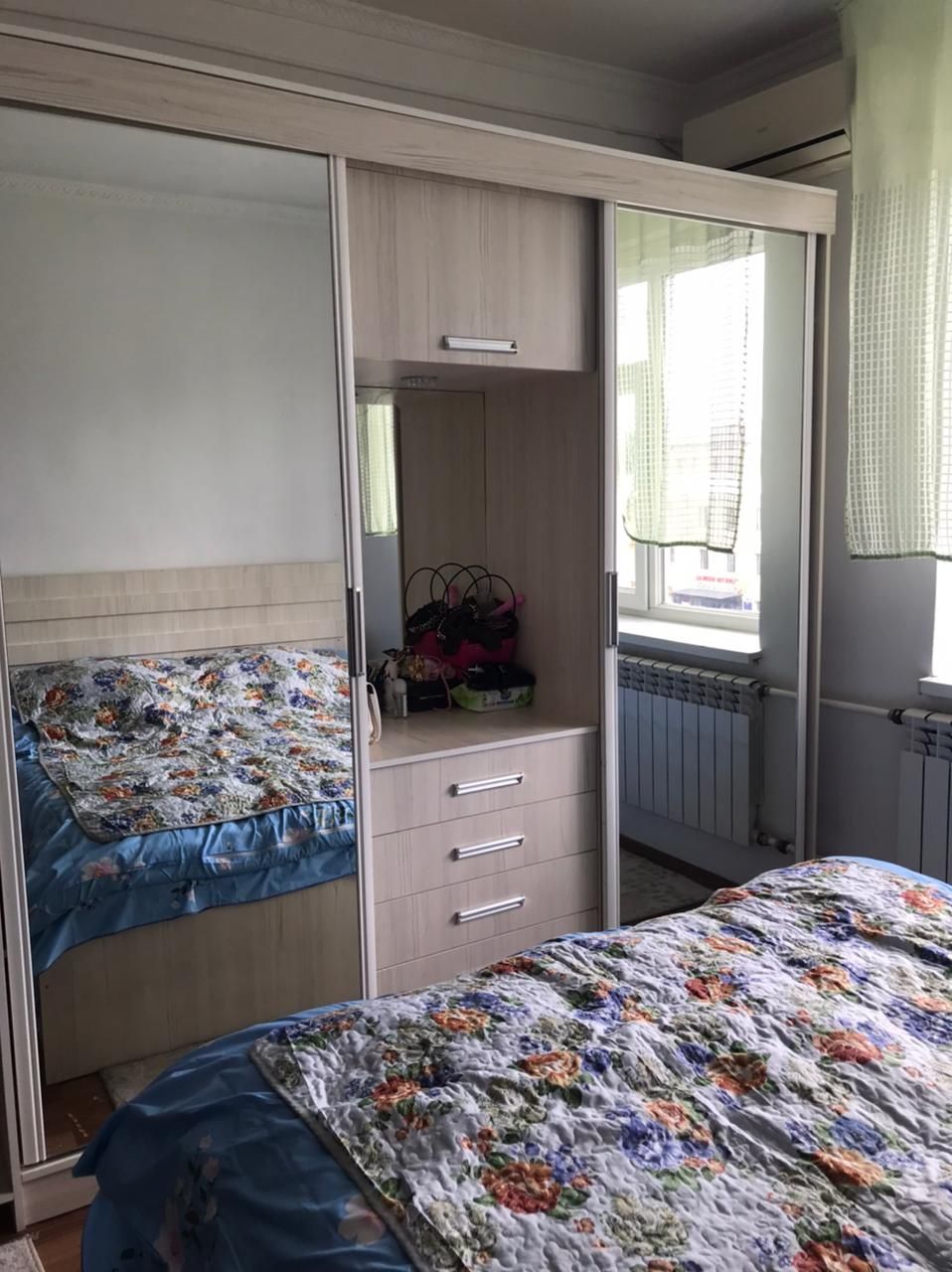Самалдағы 47үйдің 32-пәтері сатылады.