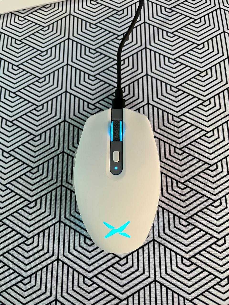 Игровая мышь - Delux M820DC