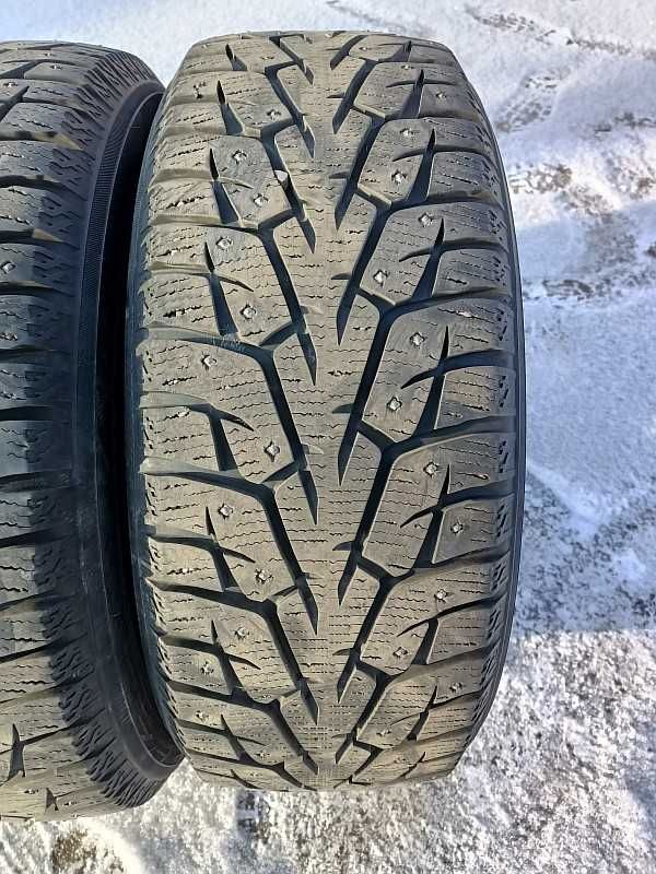 Шины 215/50 R17 - "Yokohama iceGuard iG55" (Филиппины), шипованные.