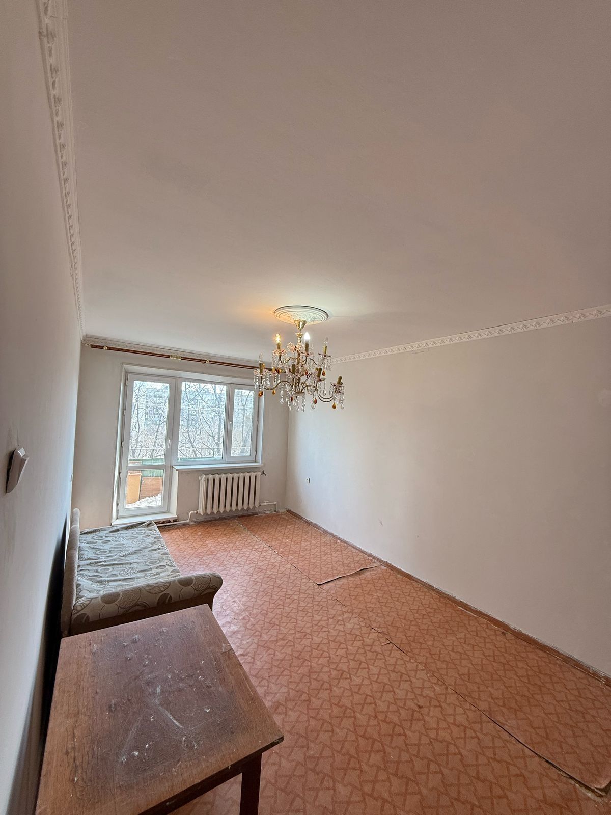 Продам 1к квартиру по пр.Металлургов