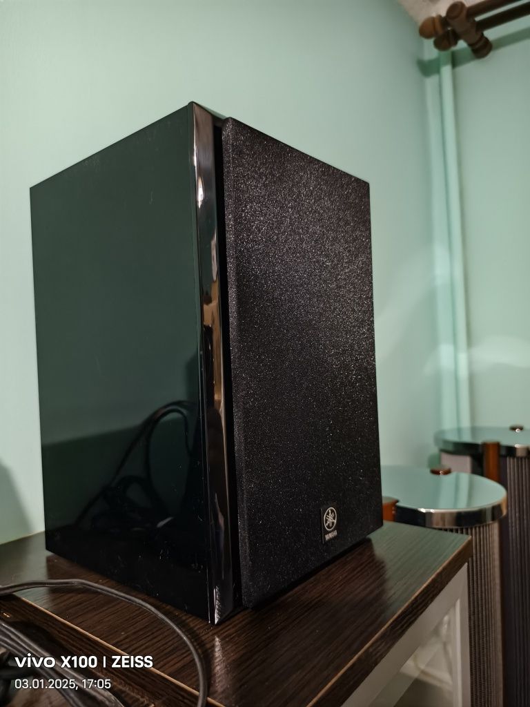 Акустика Yamaha ns E-400