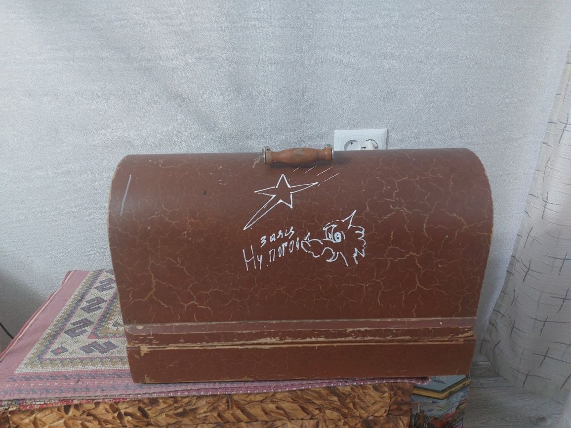 Продам швейную машинку, б/у