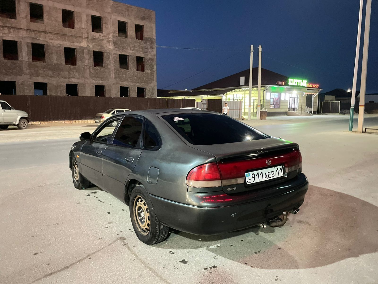Mazda cronos 626