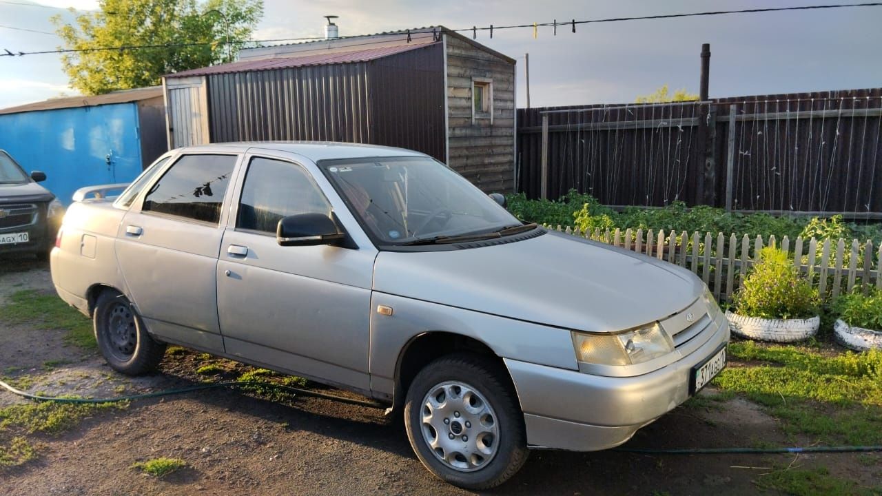 Продам машину ВАЗ 2110