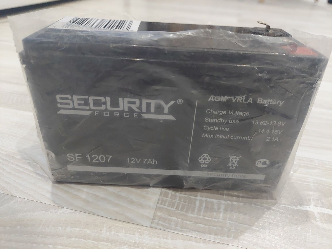 Аккумуляторы новые SF1207 (12V 7A)