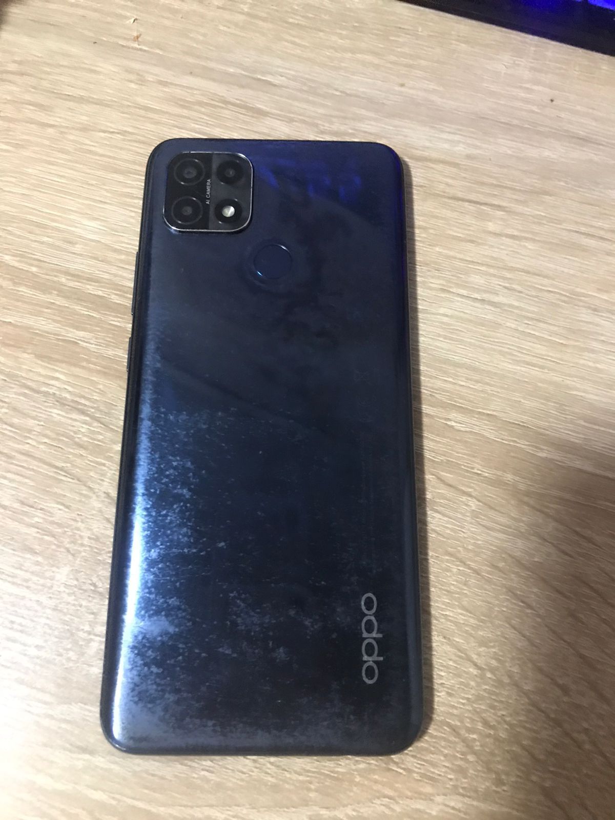 Oppo a15 s в хорошем состоянии