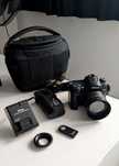 Продаю Nikon D7000 + объектив 35mm + аксессуары