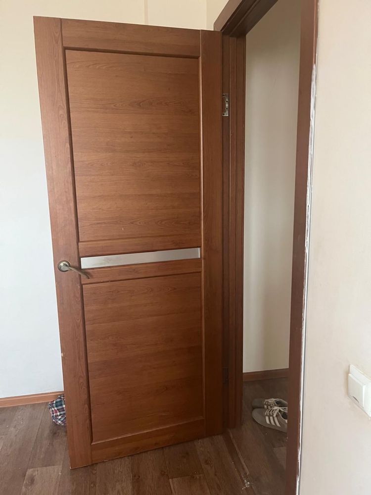 Продам межкомнатные двери Б/у
