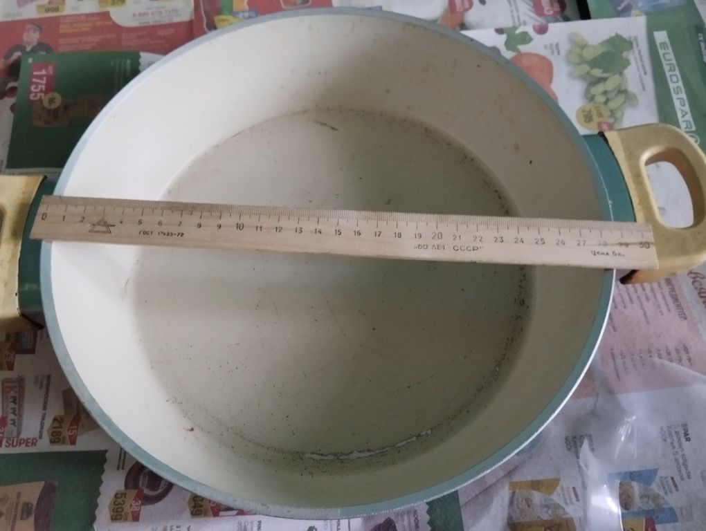 Продам сковороду с высокими бортиками