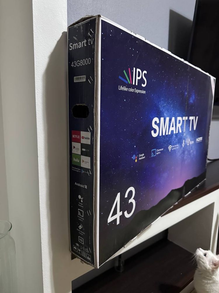 Samsung телевизор, абсолютно новый