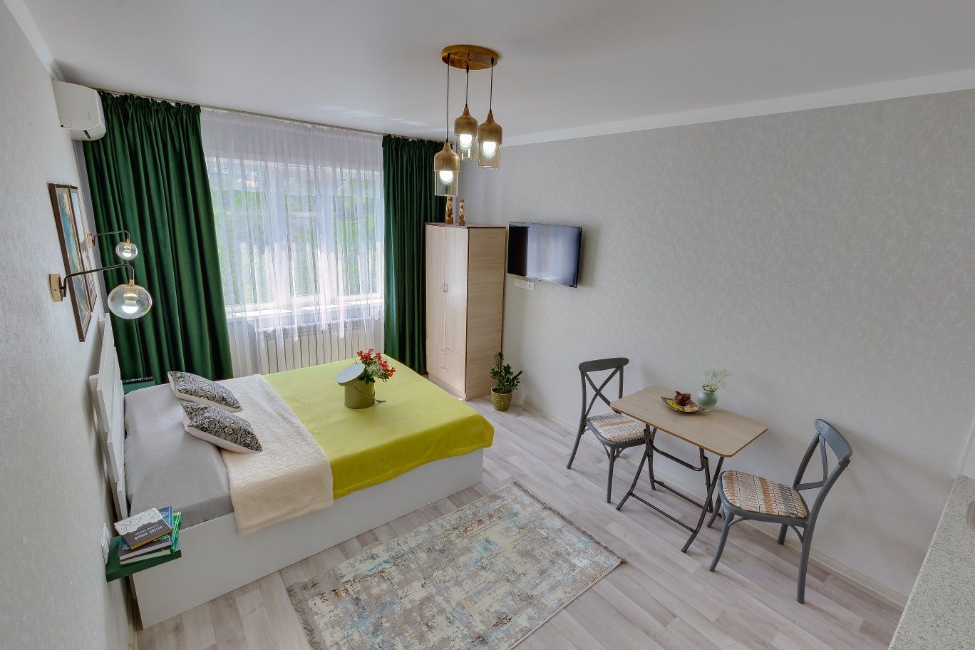 YourHouse Абая - Саина квартира студия посуточно