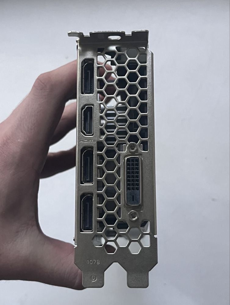 Видеокарта GTX 1060 3gb