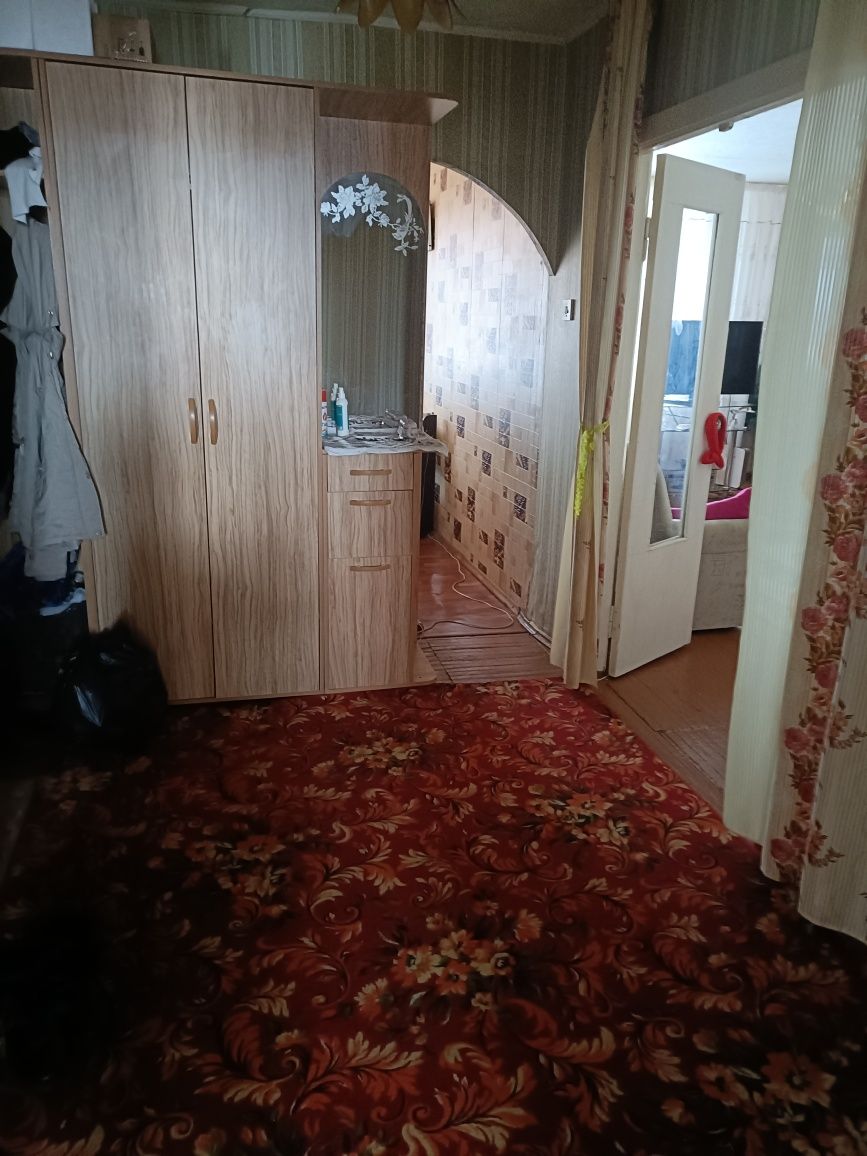 Продам 4х комнатную квартиру