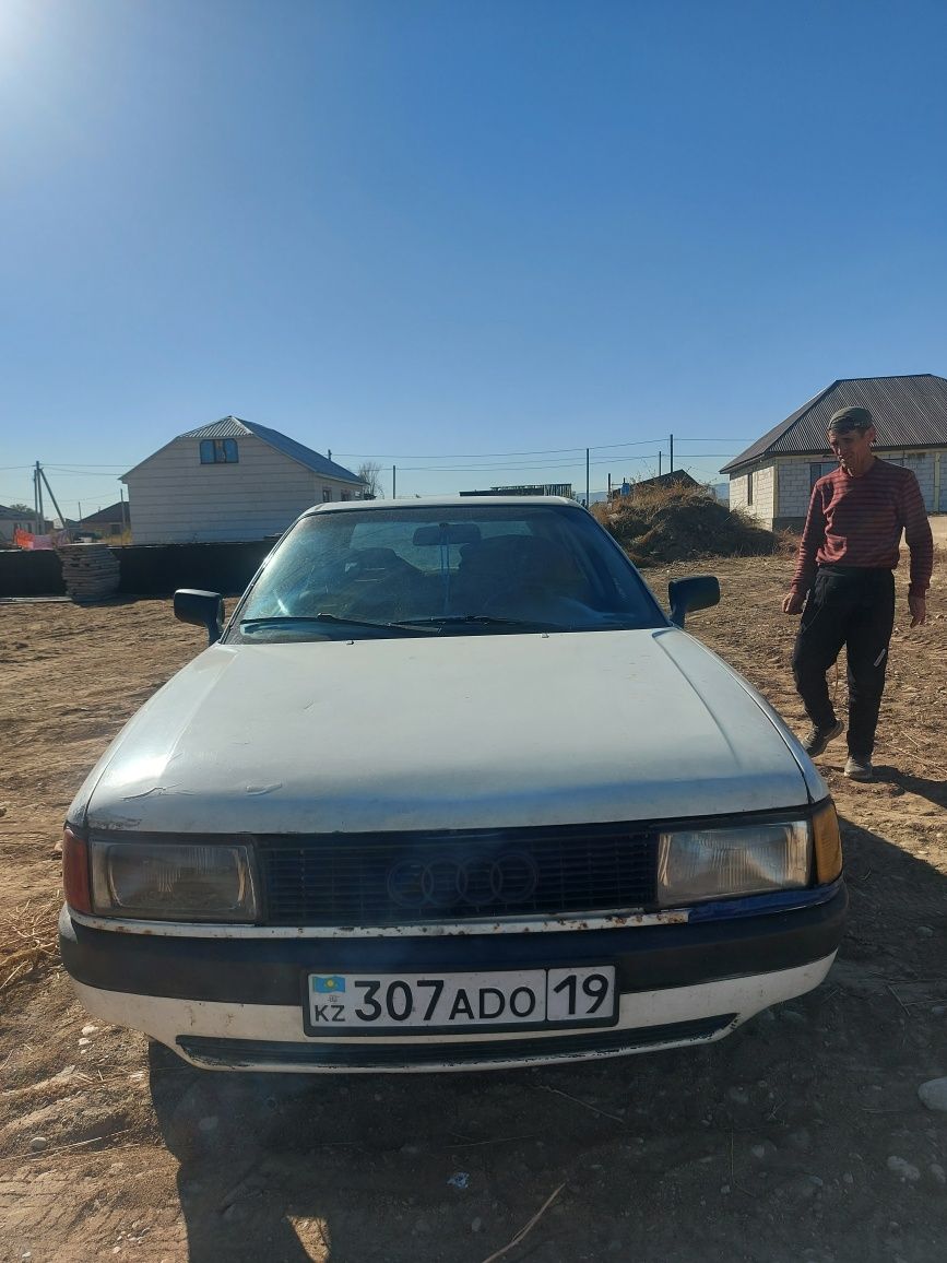 Продам Ауди 80 обём 2