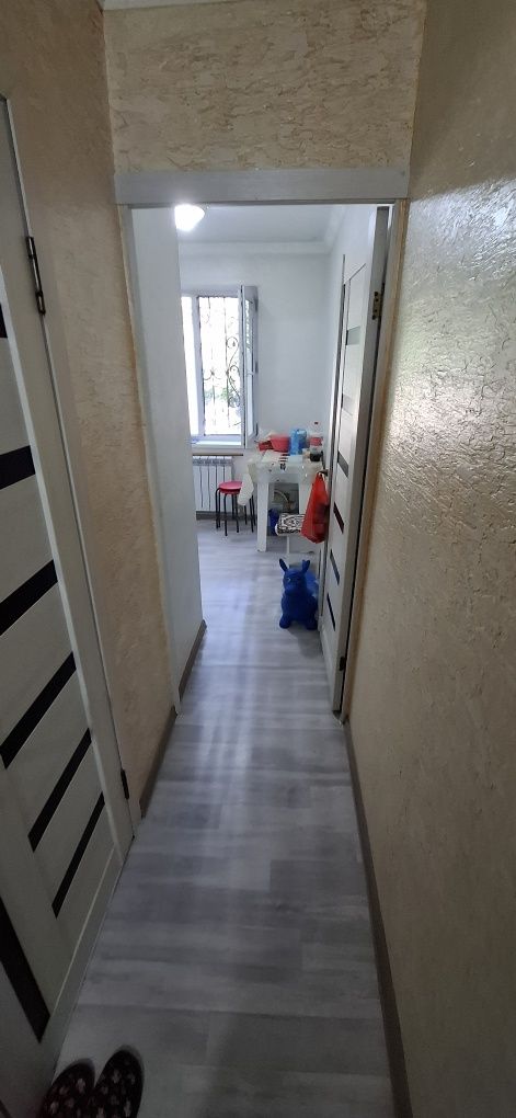 Продам 2 комнатную квартиру