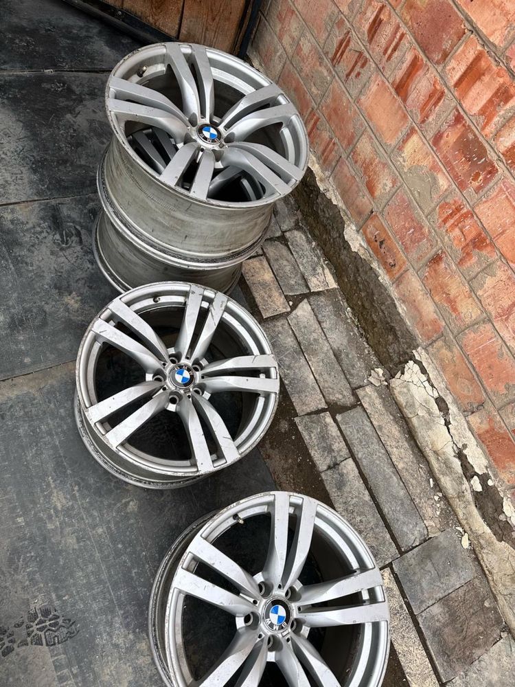Продам диски R20 разноширокие
