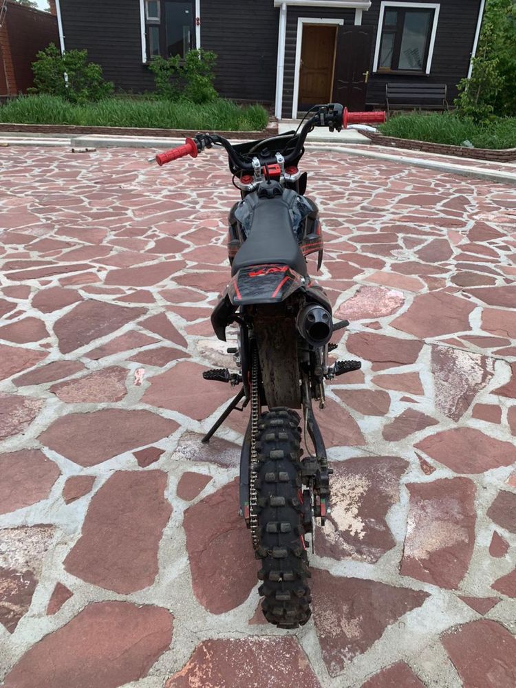Продам питбайк