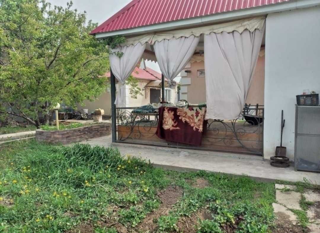 Частный дом в районе Аксая