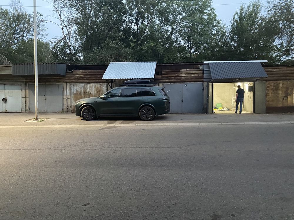 Продаж гараж  в мед районе