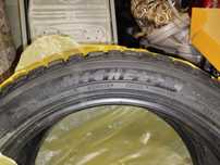 Шины 225/45 R17 - "Michelin" (Германия), зимние шипами,