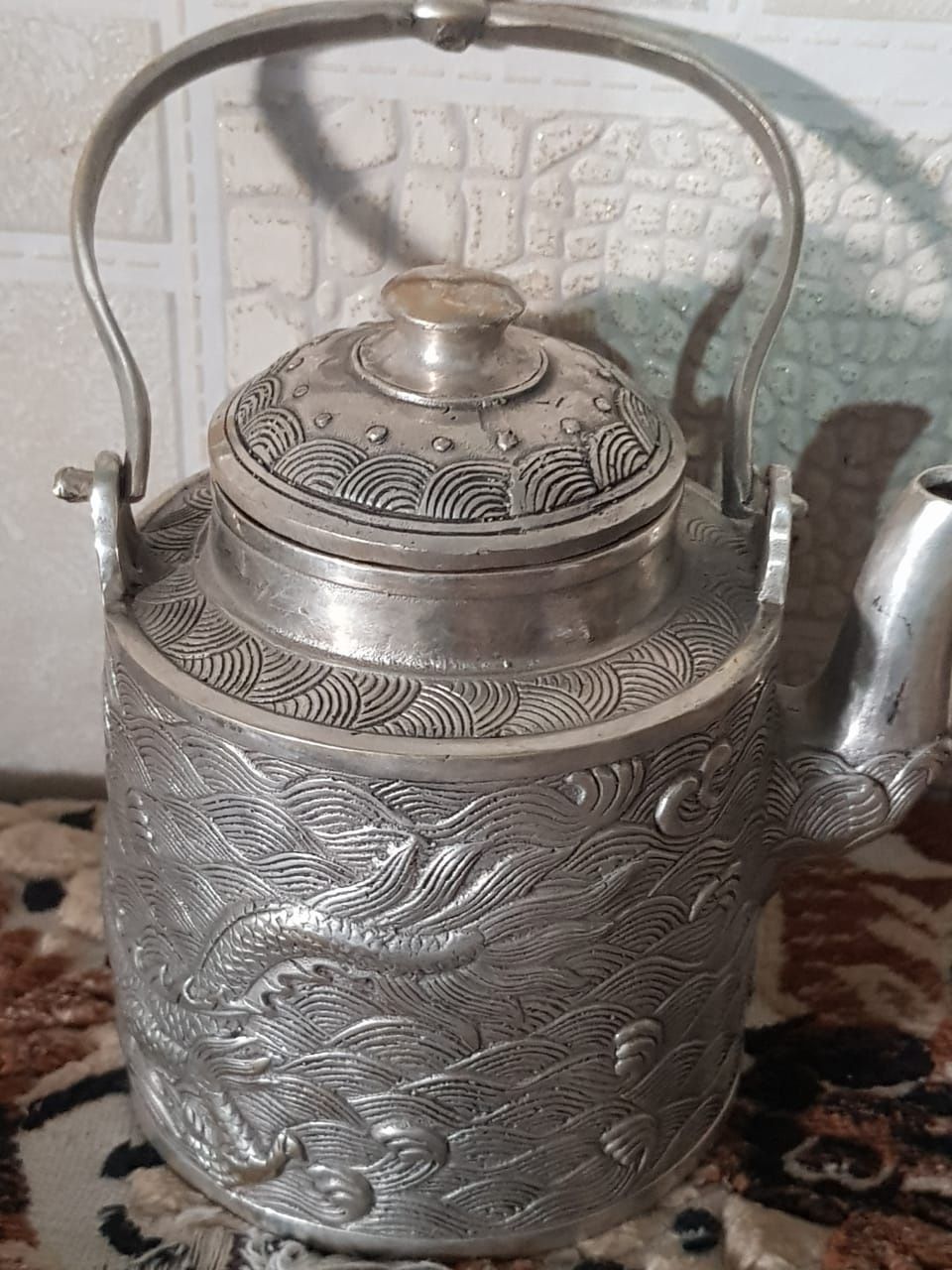 Продам старинный китайский чайник