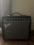 Продам комбоусилитель Fender champion 20