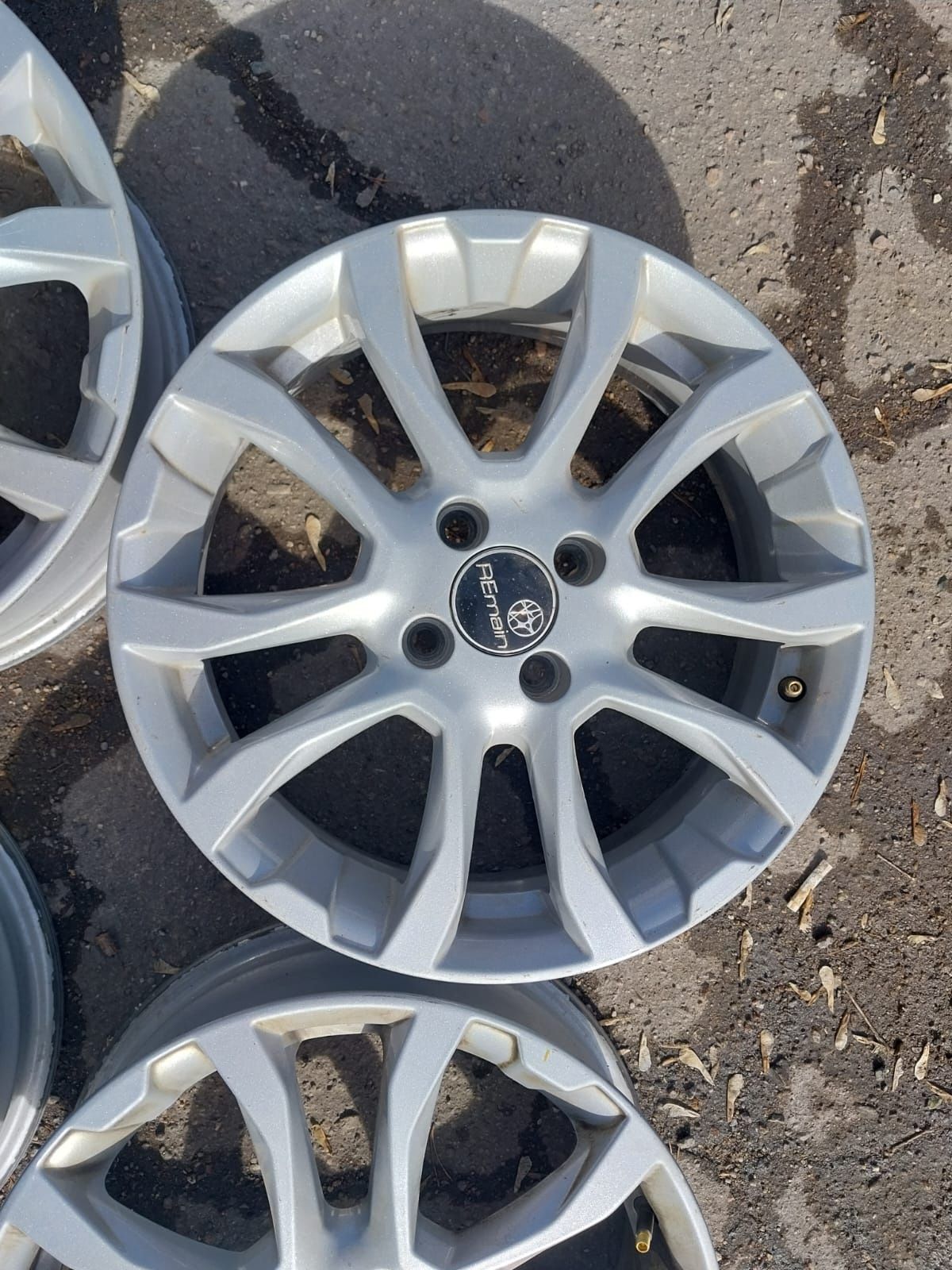 4 диска R16. Разболтовка 4×100, ЕТ41. Ц.О 59.1