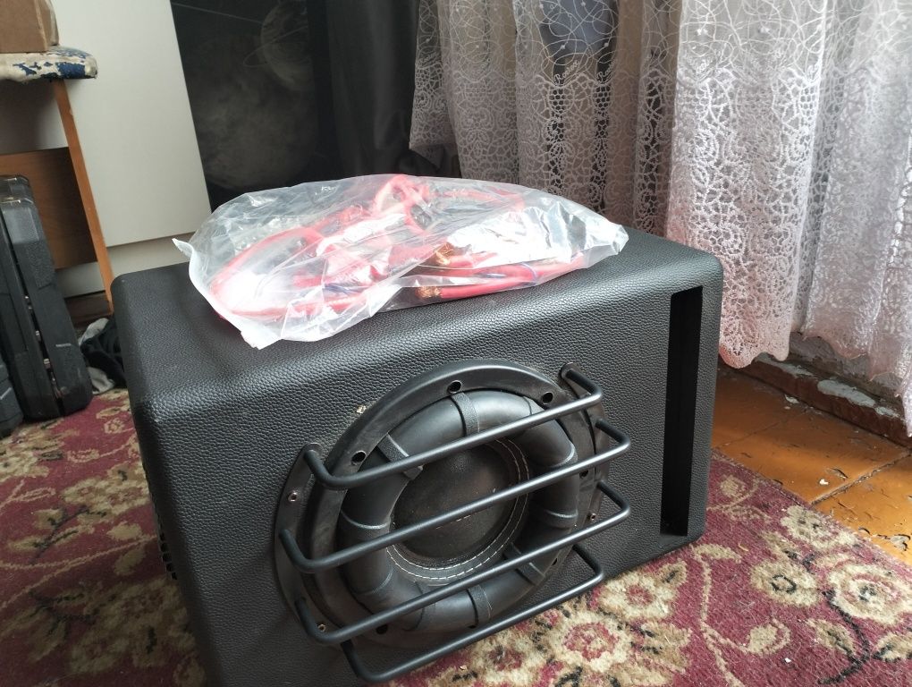Продам Сабвуфер за 40к