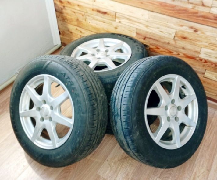 Диски 16 ет 38 J 7 крепеж 5/114,3 с резиной лето