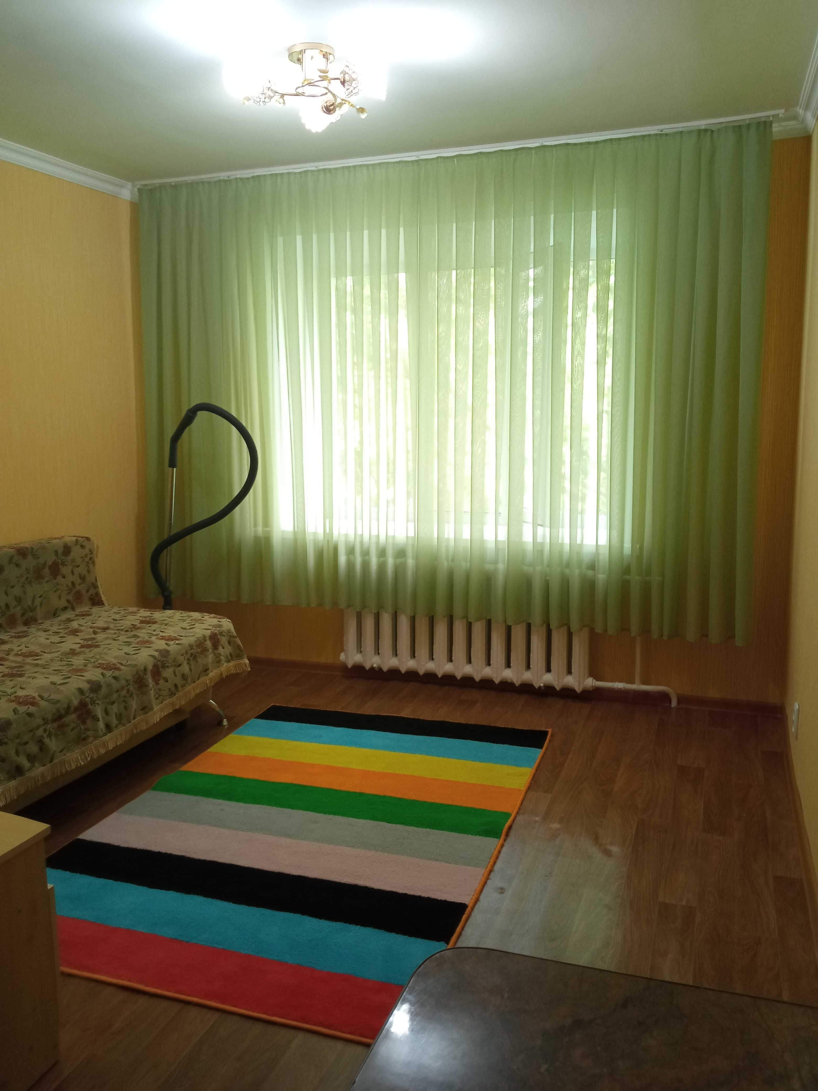 Срочно,торг.Продам  квартиру 1комн.малосемейку 18кв.